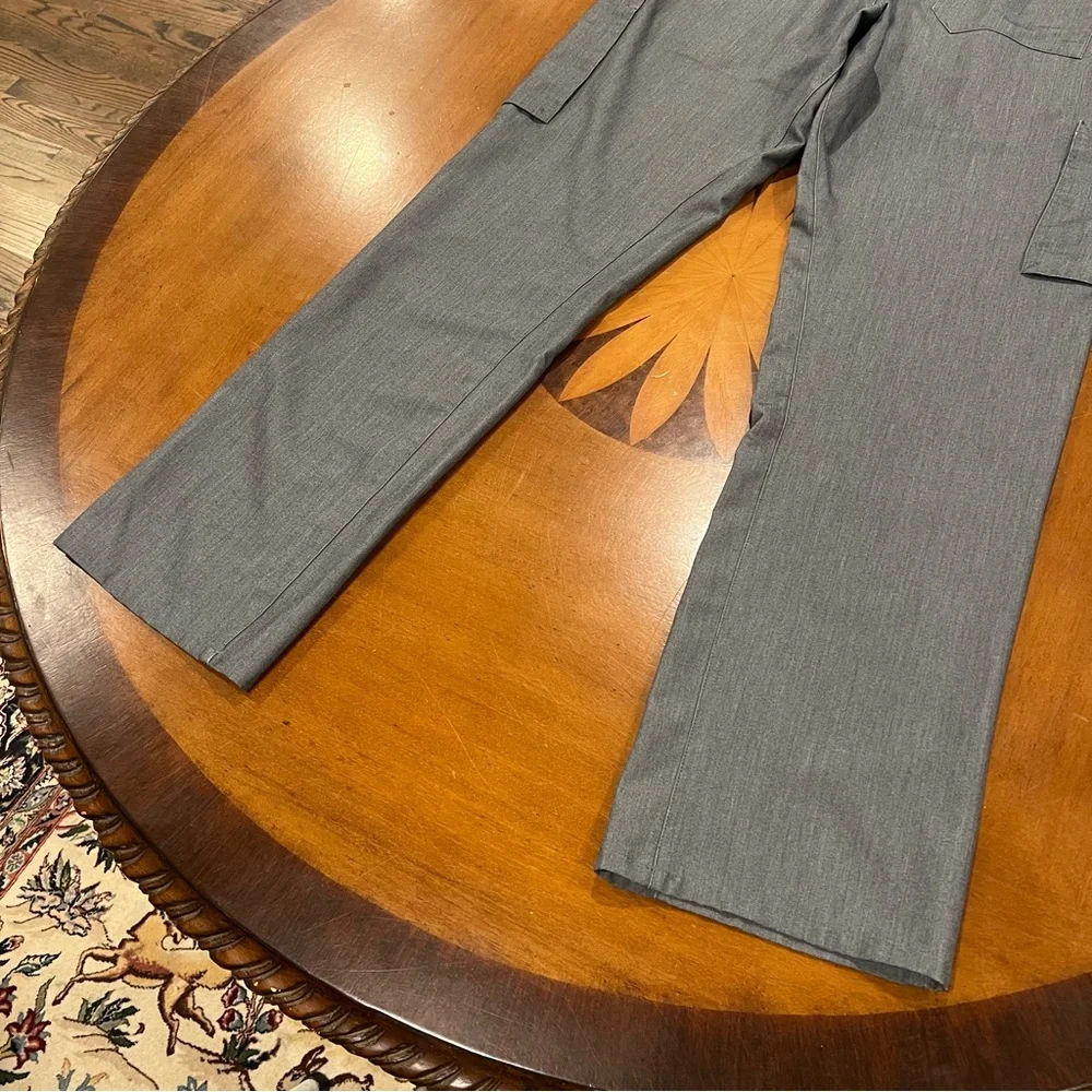 FIGS Men’s Malang Slim Cargo Pant Graphite Gray Large Drawstring Waist Scrubs